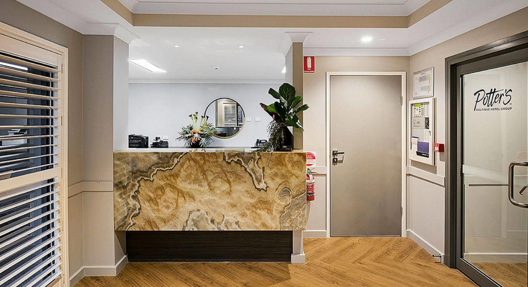 Hotel Potters